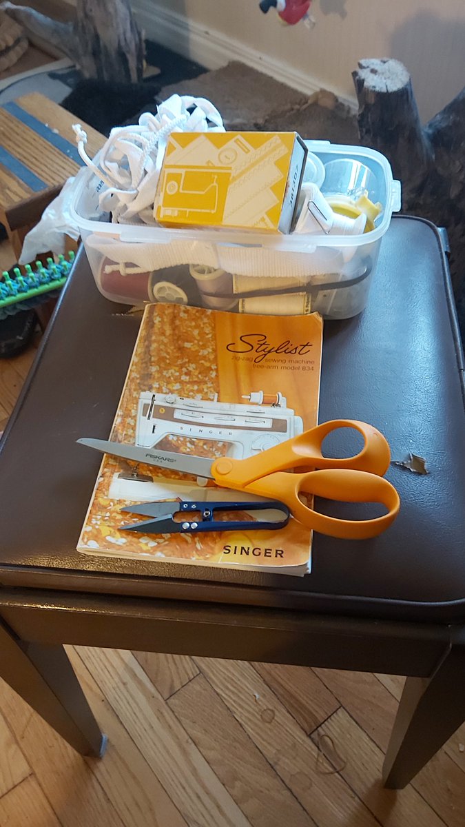 Went to pick up my $20 sewing machine. The man threw in his Mom's sewing box, had a pair of Fiskars scissors and some expensive thread nippers. #SewHappy