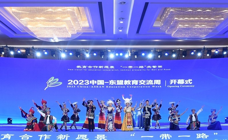 DiscoverGuizhou's tweet photo. 🌍 Exciting times ahead! The China-Asean Education Cooperation Week(#CAECW) just kicked off in Guiyang, Guizhou, fostering collaboration and knowledge exchange between nations. Education & cooperation knows no boundaries! 🎓✨ #ChinaAseanEducationWeek #GlobalLearning #ASEAN #Guizhou #education