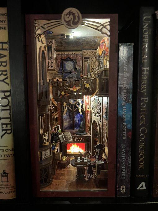 New favourite hobby is Book Nooks 🤓  I love my tiny worlds 🥹 https://t.co/wszuspz8Up<a href="/tag/booknook"class="tags"><span>#booknook</span></a>