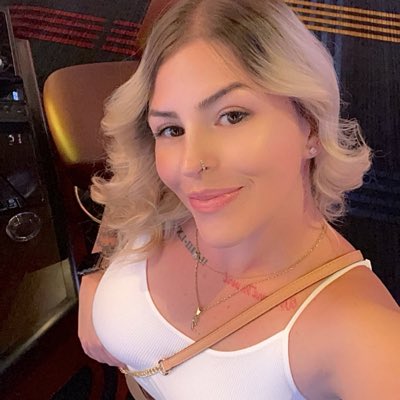 JossCisnerosss_'s tweet photo. #NewProfilePic https://t.co/NL6DU9v8Y8