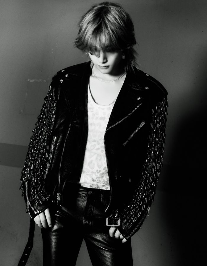 bts2023army2023's tweet image. V &apos;Layover&apos; Photo 3 p1

#V_Layover #Layover #bts #army #방탄소년단 #Taehyung #TAEHYUNG #BTSV #v #V #tae #taehyung #kimtaehyung #kth #btsv #vbts #김태형 #뷔 #テテ #btstaehyung #taehyungbts #방탄소년단뷔 #KiTaehyung #thv #taehyungie #taehyungbts #taehyungkim #taehyungv #taehyungi