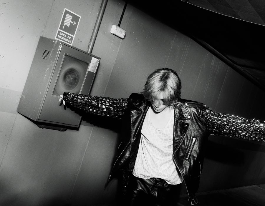 bts2023army2023's tweet image. V &apos;Layover&apos; Photo 3 p1

#V_Layover #Layover #bts #army #방탄소년단 #Taehyung #TAEHYUNG #BTSV #v #V #tae #taehyung #kimtaehyung #kth #btsv #vbts #김태형 #뷔 #テテ #btstaehyung #taehyungbts #방탄소년단뷔 #KiTaehyung #thv #taehyungie #taehyungbts #taehyungkim #taehyungv #taehyungi