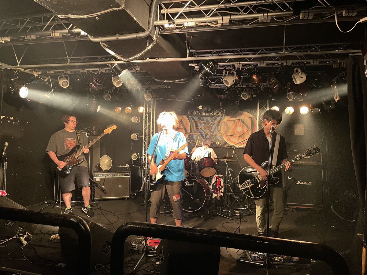 Yazuji3566's tweet photo. G.D.Cメチャクチャ楽しかった～✨️珍しく緊張をしてしまったチンパンジーです🙈他のバンドさん達もカッコよかった～😍メチャクチャいい経験をさせて貰いました、本当にありがとうございますm(_ _)m
#GDC
#G_D_C_A
#NCIS
#straightener
#SHITHAPPENING https://t.co/vt0HBp51FW