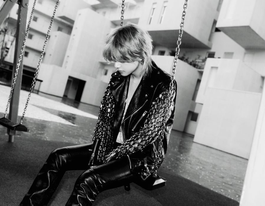 bts2023army2023's tweet image. V &apos;Layover&apos; Photo 3 . p2

#V_Layover #Layover #bts #army #방탄소년단 #Taehyung #TAEHYUNG #BTSV #v #V #tae #taehyung #kimtaehyung #kth #btsv #vbts #김태형 #뷔 #テテ #btstaehyung #taehyungbts #방탄소년단뷔 #KiTaehyung #thv #taehyungie #taehyungbts #taehyungkim #taehyungv