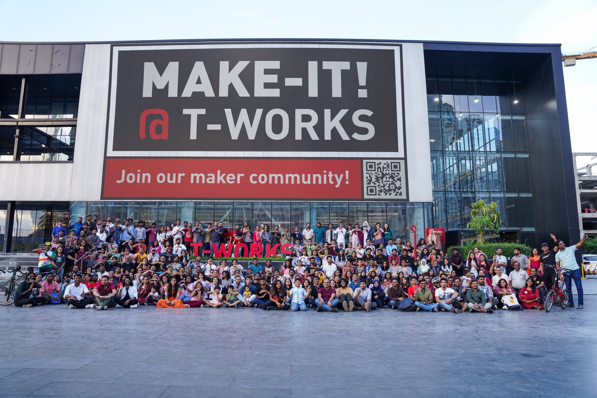 Ravi_1836's tweet image. A biggest gathering around 750  Creative minds at #Tworks for Workshops Organised #Tworks #AnInchAugust #BeyondHyderabad #HyderabadCyclingRevolution

Thank you @KTRBRS @KarampuriSujai for great facilities (Indian Largest Hardware Prototype) 

 @HydcyclingRev @sselvan @Anjani_Tsn