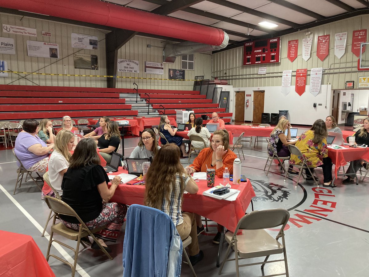 KDFIREDUP's tweet photo. TY Glenwood R-8 CSIP team! Great night of collaboration, teamwork & preparing for the future of the district. #WeGetTo #team #dedication #community #CSIP #MSIP6 https://t.co/bQlzNpGs8N