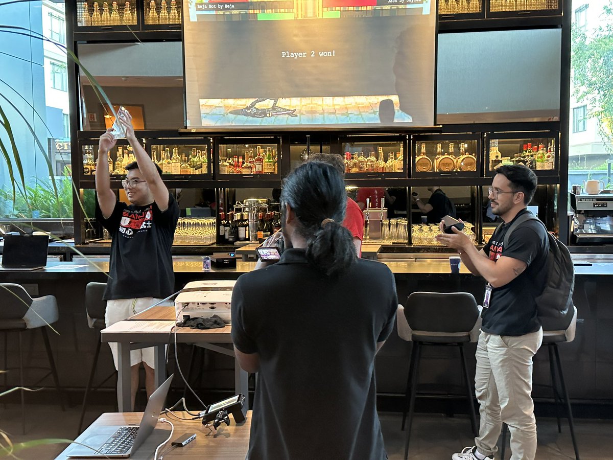 the first <a href="/Shoshin_gg/">Shoshin</a> tournament!!
📍Palo Alto, <a href="/Starknet/">Starknet (BTCFi arc) 🥷</a> hackerhouse

by <a href="/topology_gg/">Topology</a>