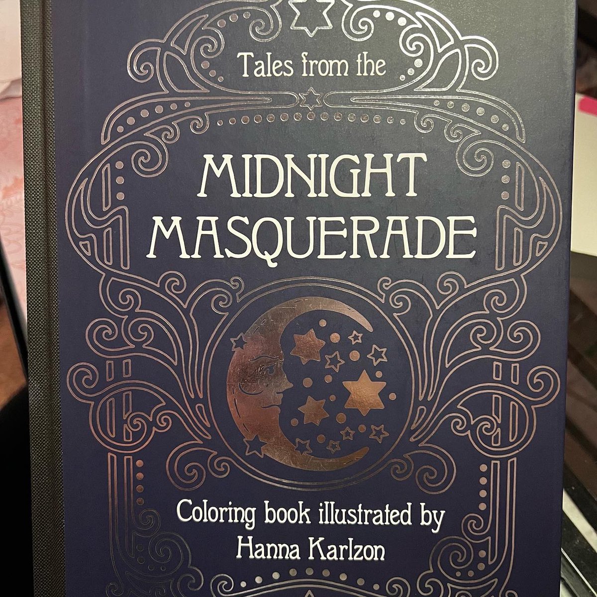 Thanks to @hannakarlzon for the amazing art! From her #coloringbook #talesfromthemidnightsmasquerade 

#hannakarlzon #coloring #coloringbookforadults #coloringtherapy #coloringaddict #coloringbooks #coloringforadults #art #artwork #artoftheday #arte #artdaily