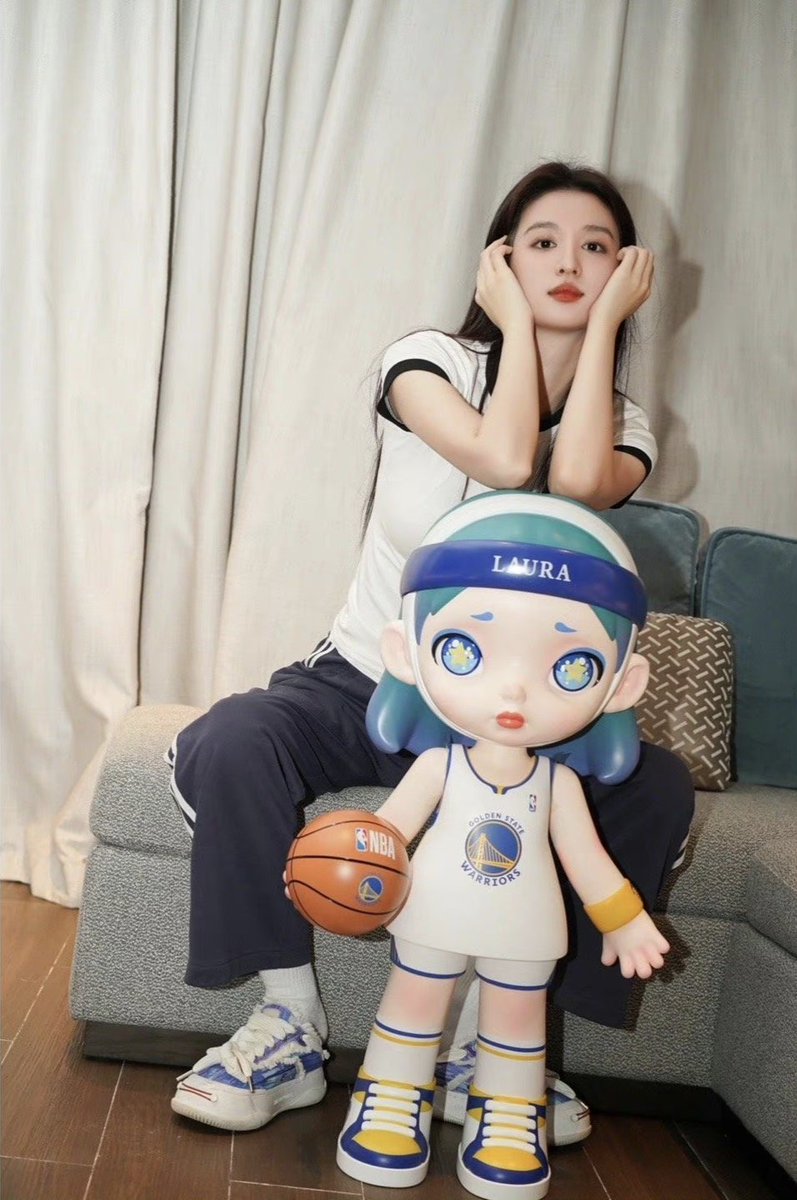 jeanaalice_chu's tweet photo. New doll, very enthusiastic to get it 🫶🏻
https://t.co/adcbCfqQUg
#WangChuran #王楚然
#chineseactor #chineseactress #photoshoot #beauty
#model #chinese #cdrama #HaveaCrushonYou #thelongestpromise #royalfeast #challengesatmidlife #fireworksofmyheart https://t.co/NJqyUXrs5u