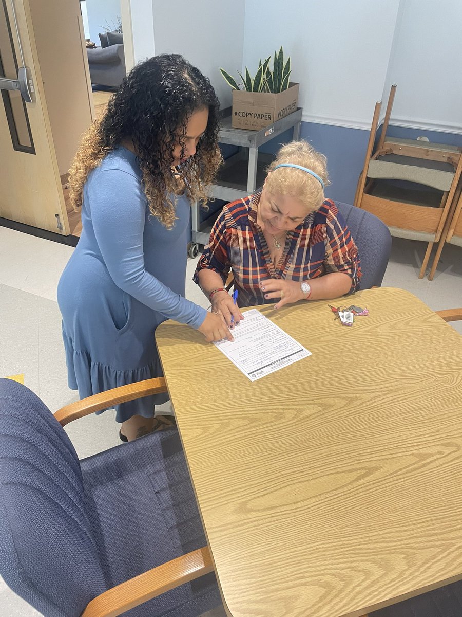 TurnerTechAdult's tweet image. &quot;🎉 Exciting times at William H. Turner Tech! The meet and greet for our new off-campus site was a smashing success at Robert Sharp Towers. Connecting and expanding horizons! 🏢 #TurnerTech #NewBeginnings&quot; #YourBestChoiceMDCPS