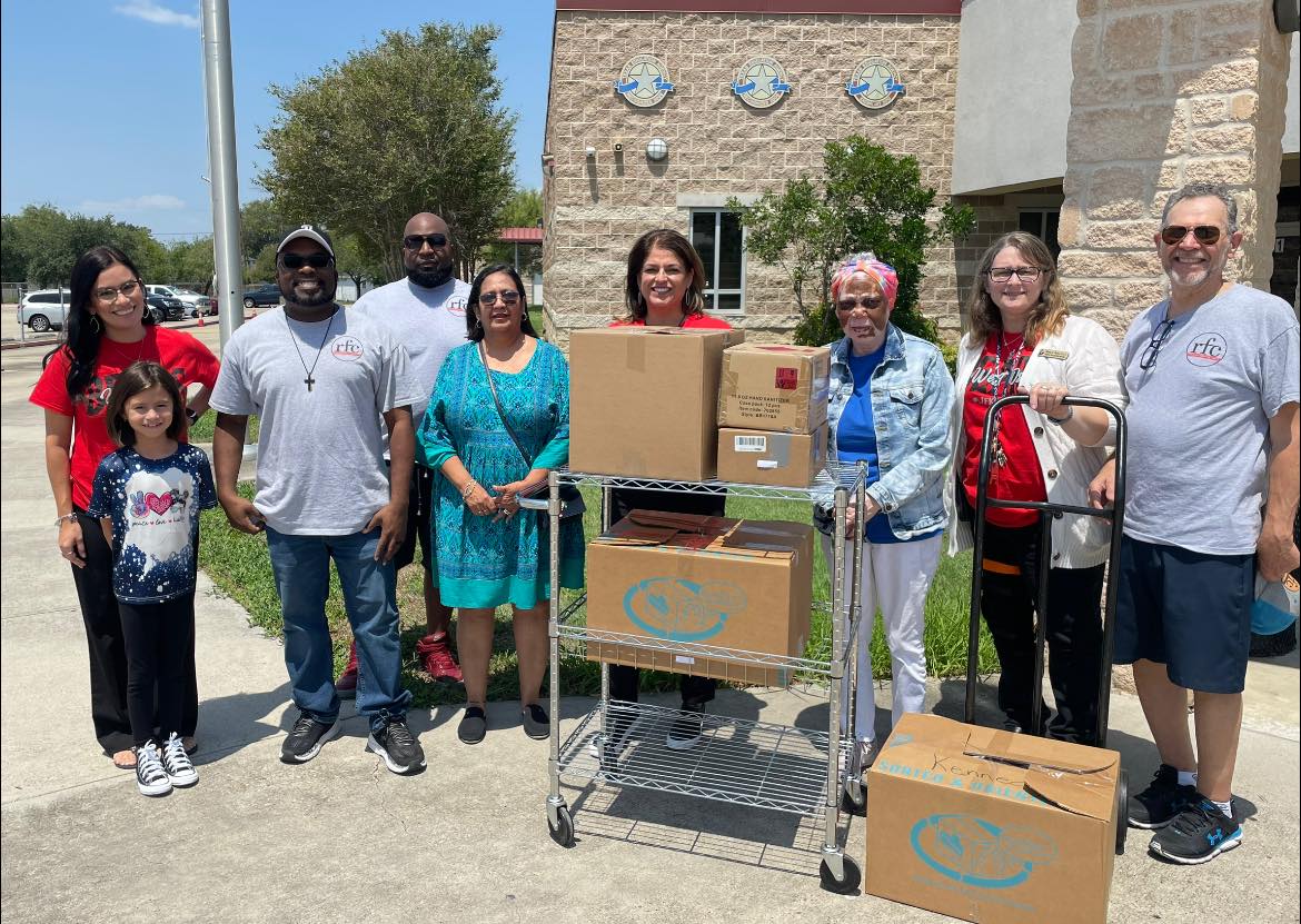 WestOsoISD's tweet photo. from JFK &amp; WOE:

Thank you, Pastor Murphy &amp; Restoration Fellowship Church - Corpus Christi, TX for the generous donation of hand sanitizer and for always helping our bears with school supplies! We appreciate you OSO much! ❤️🐻 https://t.co/kysA2lBf2t