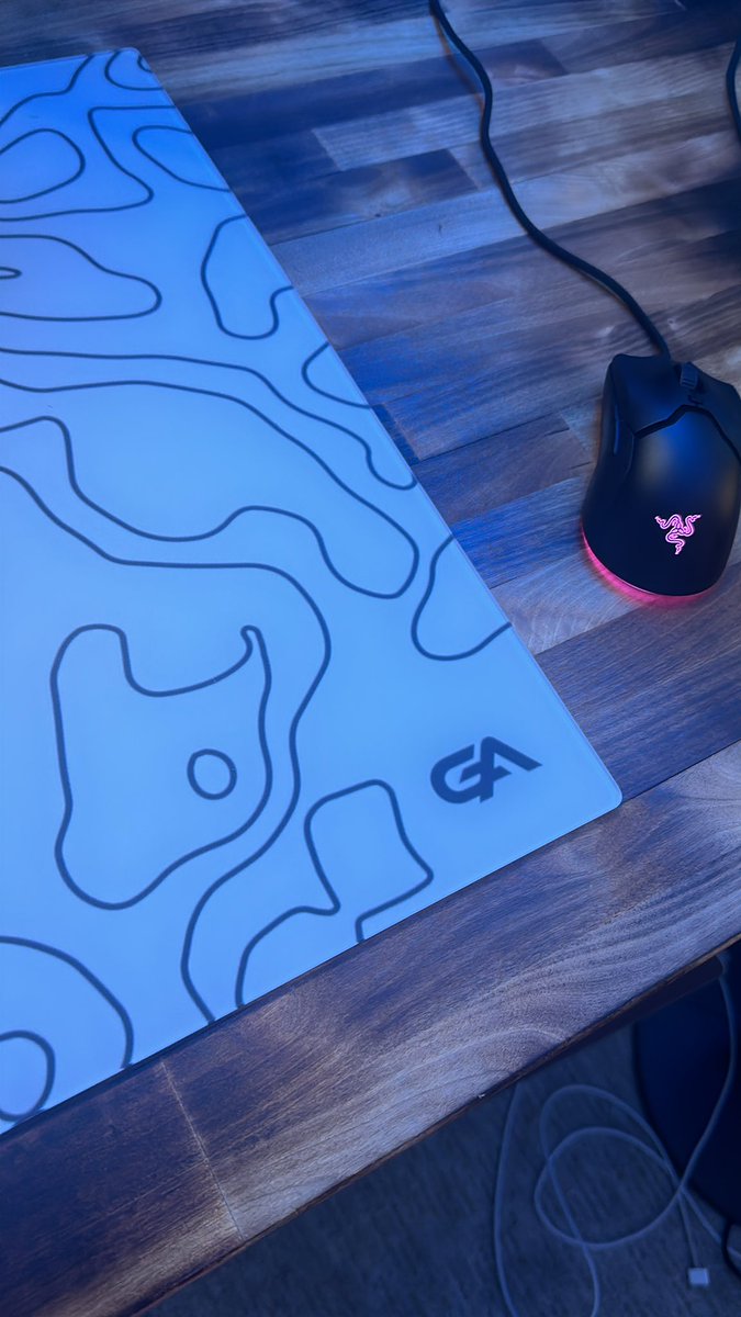 GutzyAiden tweet media