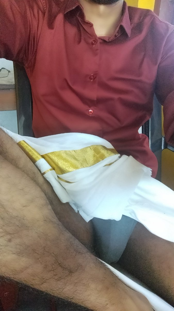 mallu_genuine's tweet photo. #firstpost 

ഏവർക്കും സന്തോഷവും, ഐശ്വര്യവും, സമ്പൽ സമൃദ്ധിയും നിറഞ്ഞ ഓണം ആശംസിക്കുന്നു 🌼🌸🌺 https://t.co/quU8ASLA9V