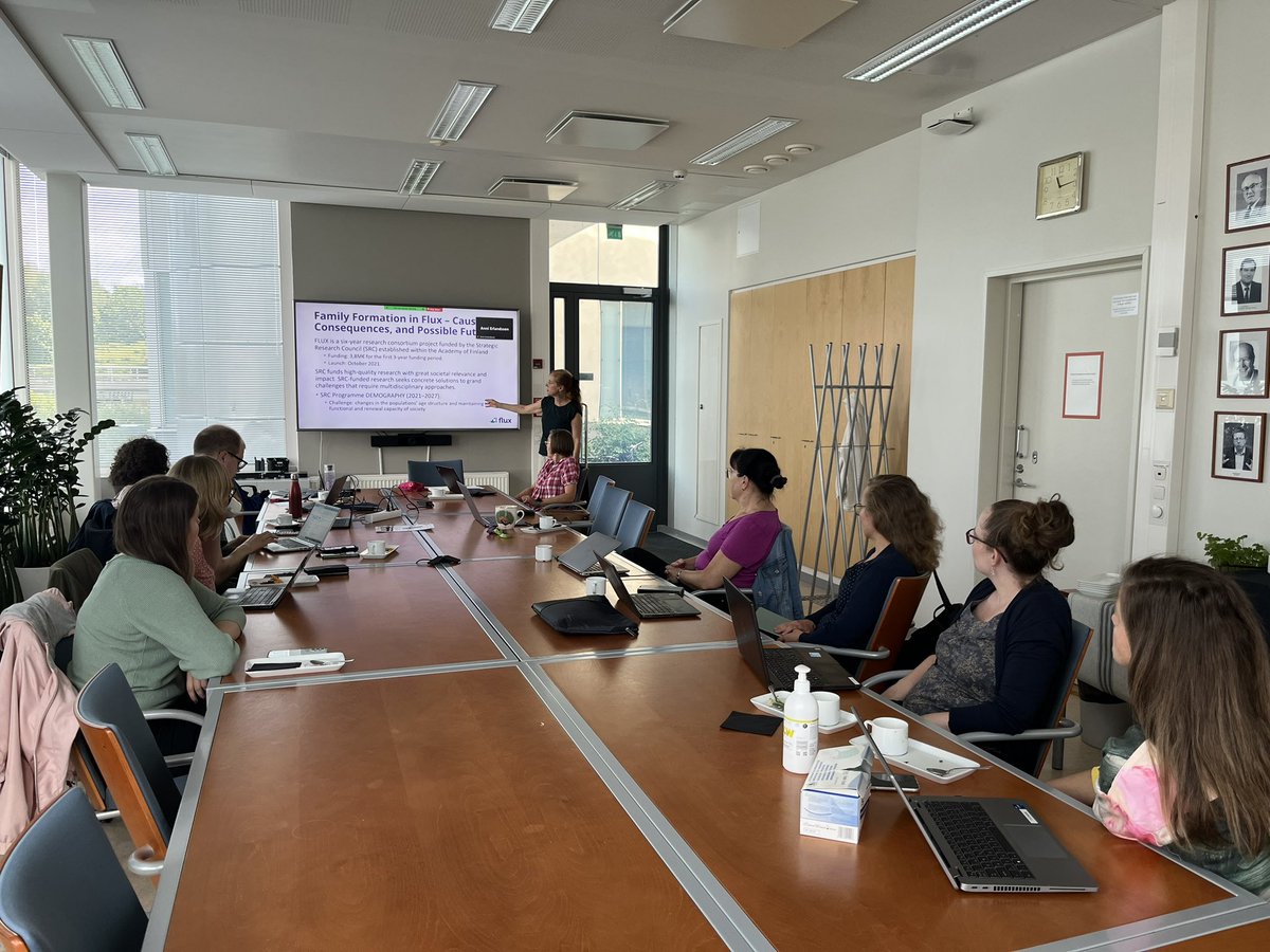 Today we have a thematic workshop on Childcare, employment and related policy-making at <a href="/FLUX_Consortium/">@FLUX_Consortium</a> Discussions on ongoing research, what still must be studied and research impact. 🤩