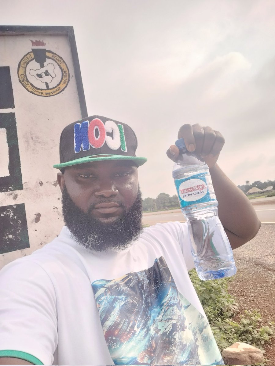 AondoverSolomon's tweet photo. Day2 From Daudu to Kadroko and onward to Abuja
To see His Excellency Nyesom Ezenwo Wike - CON, GSSRS 
My Daddy your Son is on his way to Honour you with his #Branded #Award
And a #Goodwill #Message

#AondoverSolomon
#HonorableMisterForFCT
#NyesomWike
#ClimaxEnergyDrink
#Trekking https://t.co/LasDjHYSo3