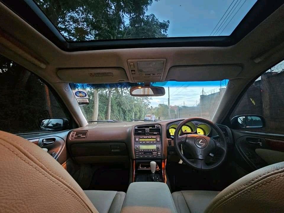 Dokucity1's tweet image. What a gem!
Does Lexus still produce cars like these ones? I doubt, this is a super clean lexus Gs300. Extremely emmaculate for its age. It's a 2003 unit, you won't believe it.

#spaceyamagari #lexus #lexusgs300 #LexusUtility #ikogarike