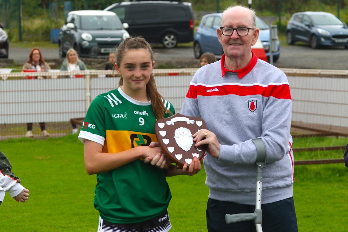 Lámh Dhearg CLG tweet media