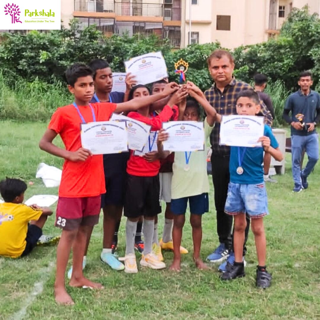 Parkshala Seniors secured a 1-0 victory against HCL Foundation, while our Juniors gave it their all and emerged as worthy runners-up. These matches, organized by Global Sports under Noida Football Association GB Nagar. We wish everyone a very Happy National Sports Day! ⚽🌟 .