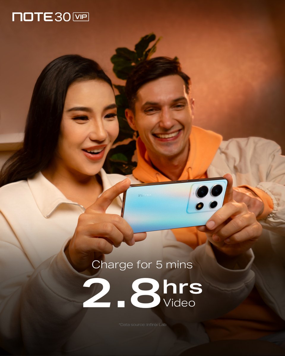 infinixrwanda's tweet image. 5 minutes to charge, 2.8 hours of immersive videos. Unleash the power of efficient charging! ⚡📺 #QuickChargeEntertainment #Note30VIP