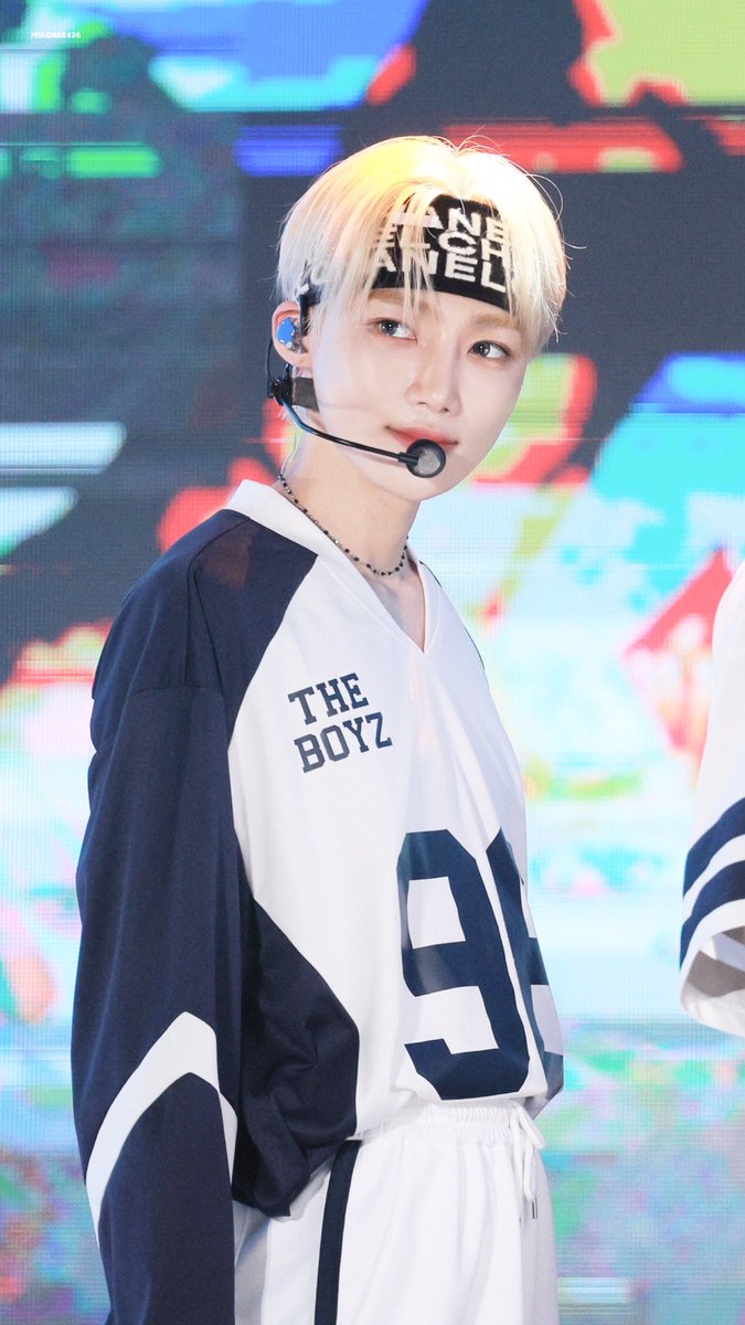 230714 천안 음악중심

무꽃피…🥹

#더보이즈 #뉴 #최찬희 
#THEBOYZ #NEW