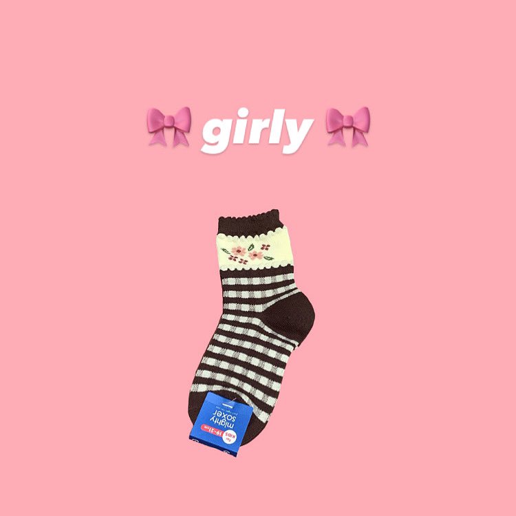tabio_takasaki's tweet photo. new arrive〜🎀🤎
秋おすすめのガーリーソックス🧦🧸
レトロな雰囲気がキュートな女の子の好きを詰め込んだ1足🤍
☑︎ 3pairs ¥1386
〈size〉
16〜18㎝👶
19〜21㎝👶
#033133369
#033132369
#tabio #靴下屋 #靴下コーデ #タビオ #靴下屋足元くら部 #足元倶楽部 #足元コーデ #sockstagram https://t.co/BQkHe5o2gI