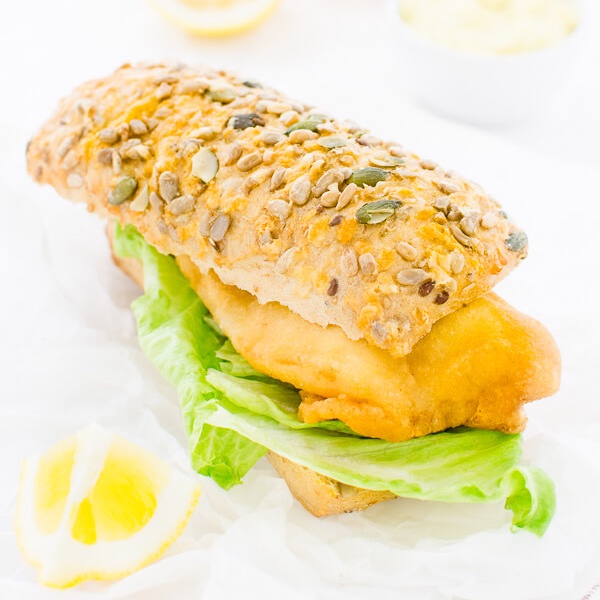 herzelieb's tweet photo. Backfisch im Brötchen oder zu Kartoffelsalat?
Ich liebe beide Varianten und selbstgemacht schmeckt er wirklich am Besten! Mein Backfisch Rezept gibt es auf meinem Foodblog: https://t.co/jXRqQhJqWk
#herzelieb #rezept #fisch #backfisch #mittag https://t.co/fh7OTlMUmG