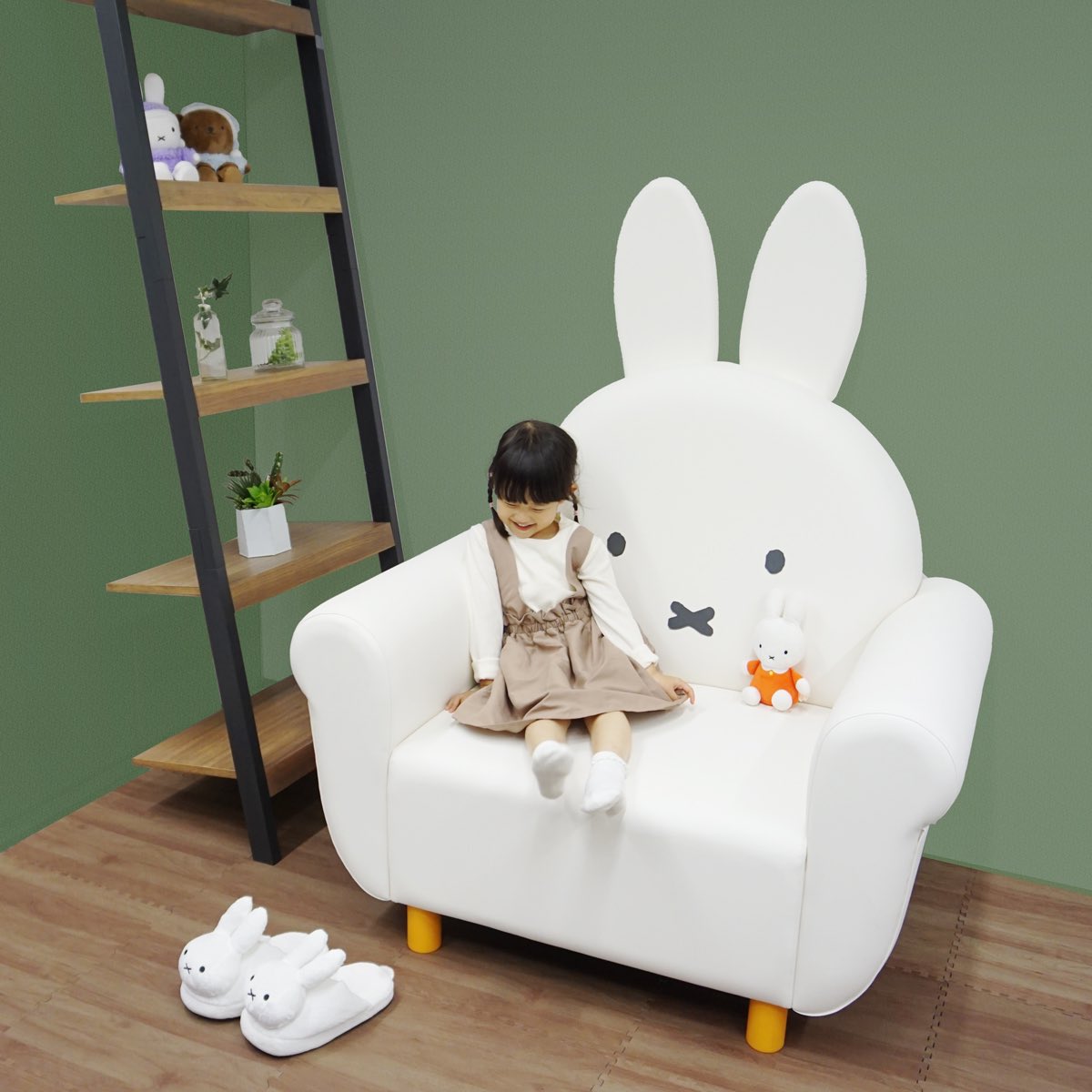 ミッフィースタイル　受注ソファ ⚫︎miffy style onlineからのお知らせ⚫︎ ミッフィーソファ