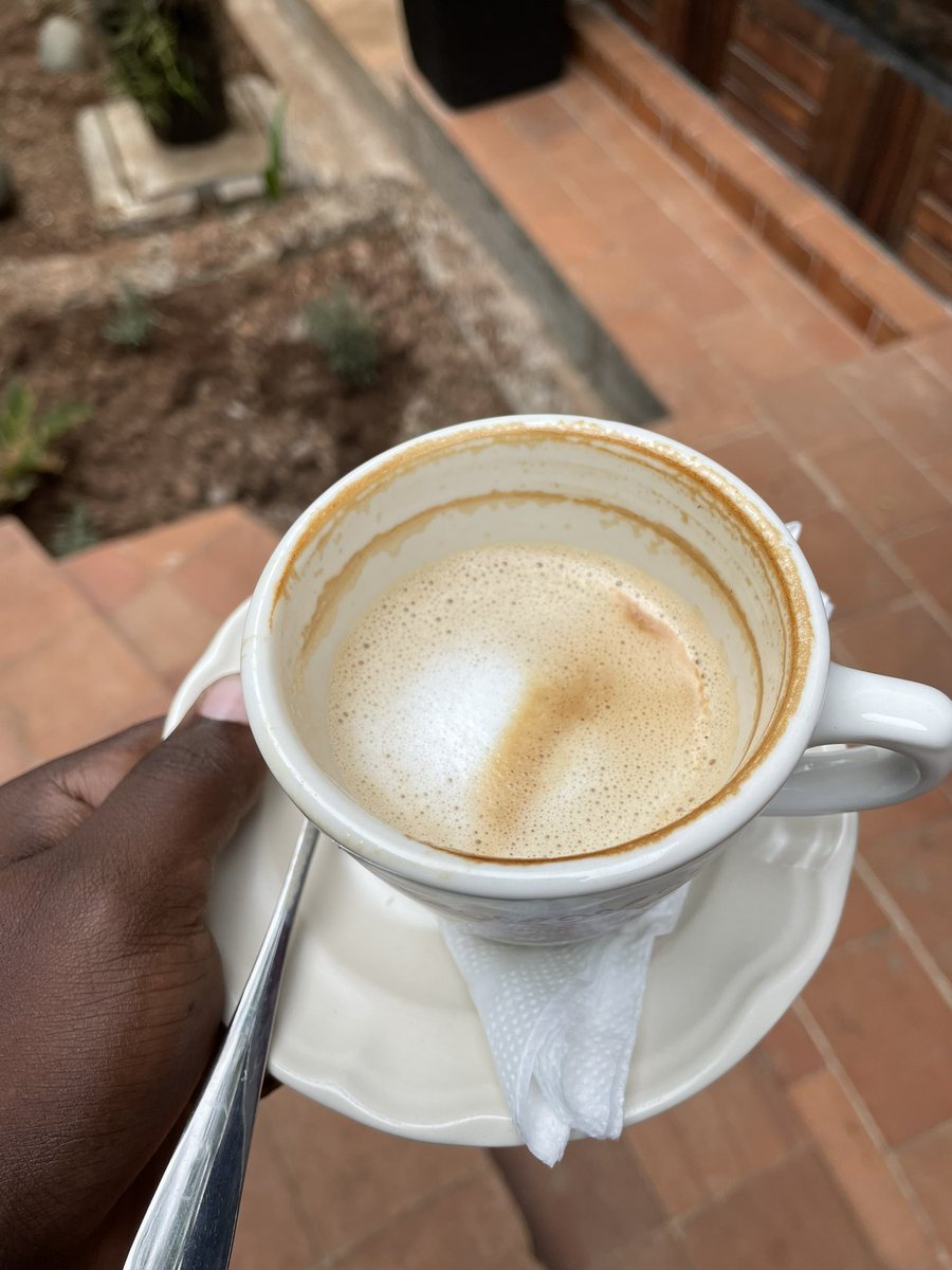 EndiroCoffee's tweet photo. Monday was a hard one ? Don’t worry! Tuesday is here and coffee is the only way to stay focused.
Visit Endiro Nakasero Orchid today for an amazing coffee experience.
#brewgood #endirocoffee #endironakaseroorchid https://t.co/rHim2GzqIo