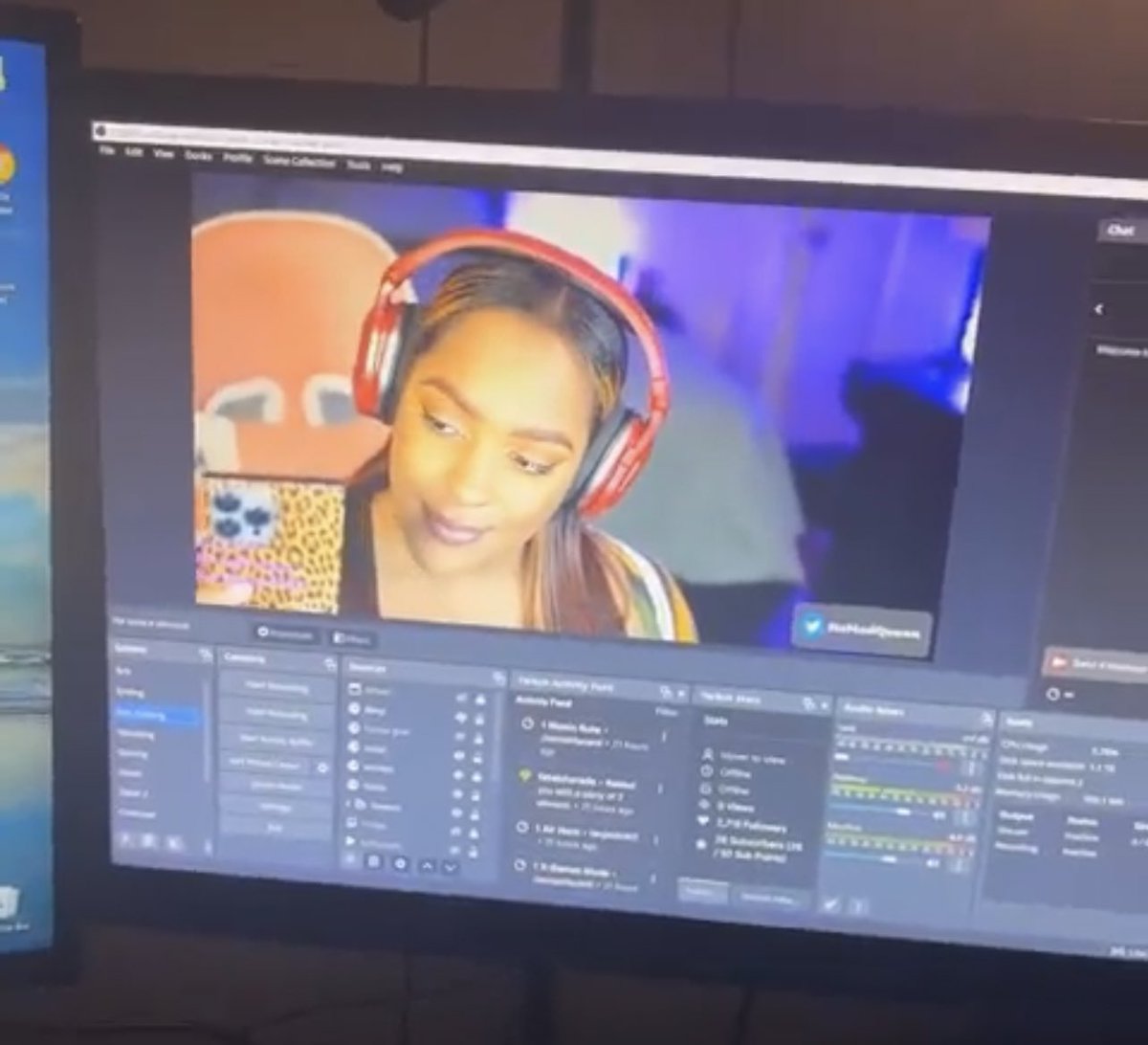 unfriendly black american hottie 😡 👑 tweet media