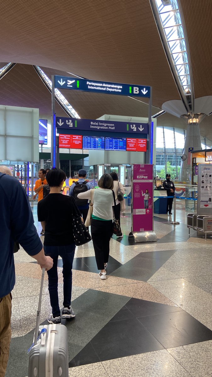 elfinajw's tweet photo. Was planning the whole week’s itinerary to be: strolling around KL with full team fam.

Destiny: Hold my beer… https://t.co/bSN18F1oe4