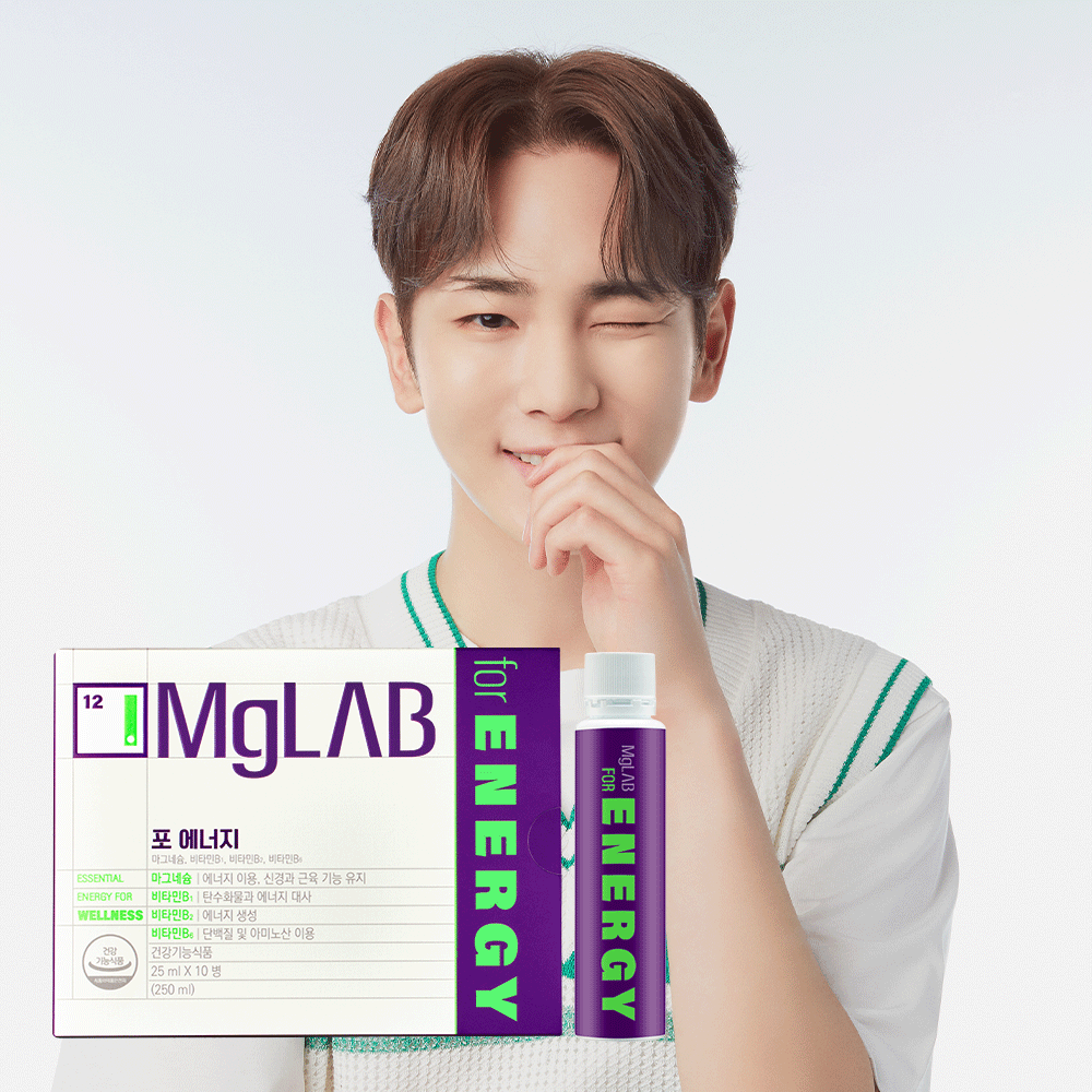 SHINee's tweet photo. 👍🏻KEY X MgLAB💜

#KEY #키 #SHINee #샤이니
#MgLAB #마그랩
#포에센셜 #포에너지 #포스트레스
#동화약품_건강기능식품 #부채표 https://t.co/LaxRxGFqxg