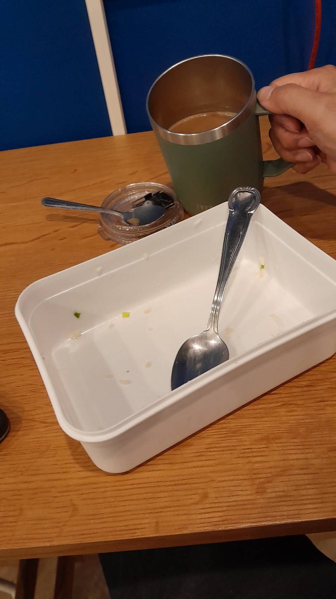 ninjabeay's tweet photo. 29/08/2023
เช้า ข้าวผัด อกไก่ + ไข่ต้ม×3

ลืมถ่าย ถ่ายตอนหมด https://t.co/L6bkNLuSST