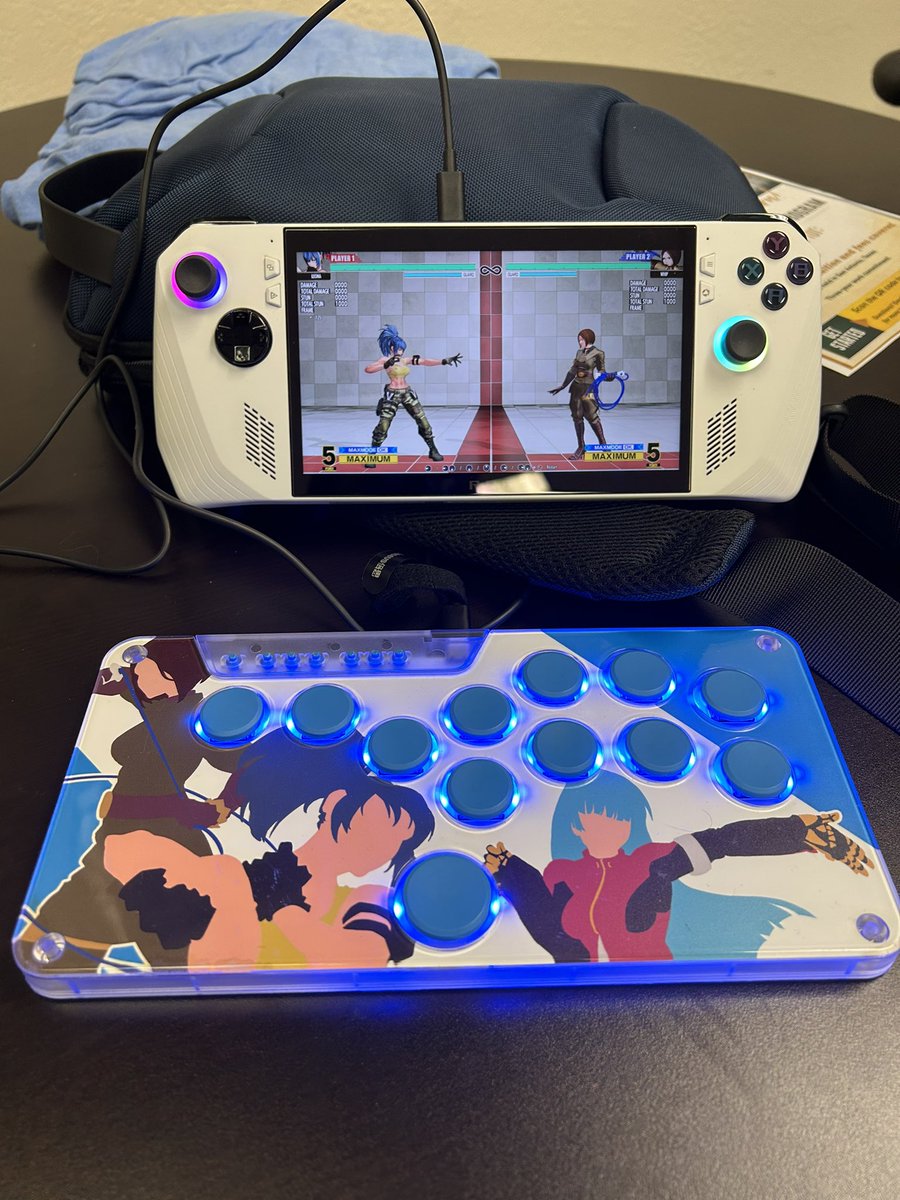 InsertShame's tweet photo. @junkfoodarcades Even on night shift, the grind don’t stop when you got your snackbox micro. Artwork by @Quivla_ https://t.co/JjOaa712QQ