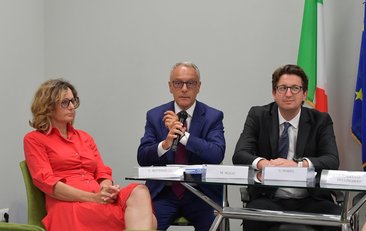 Michelangelo Suigo tweet media