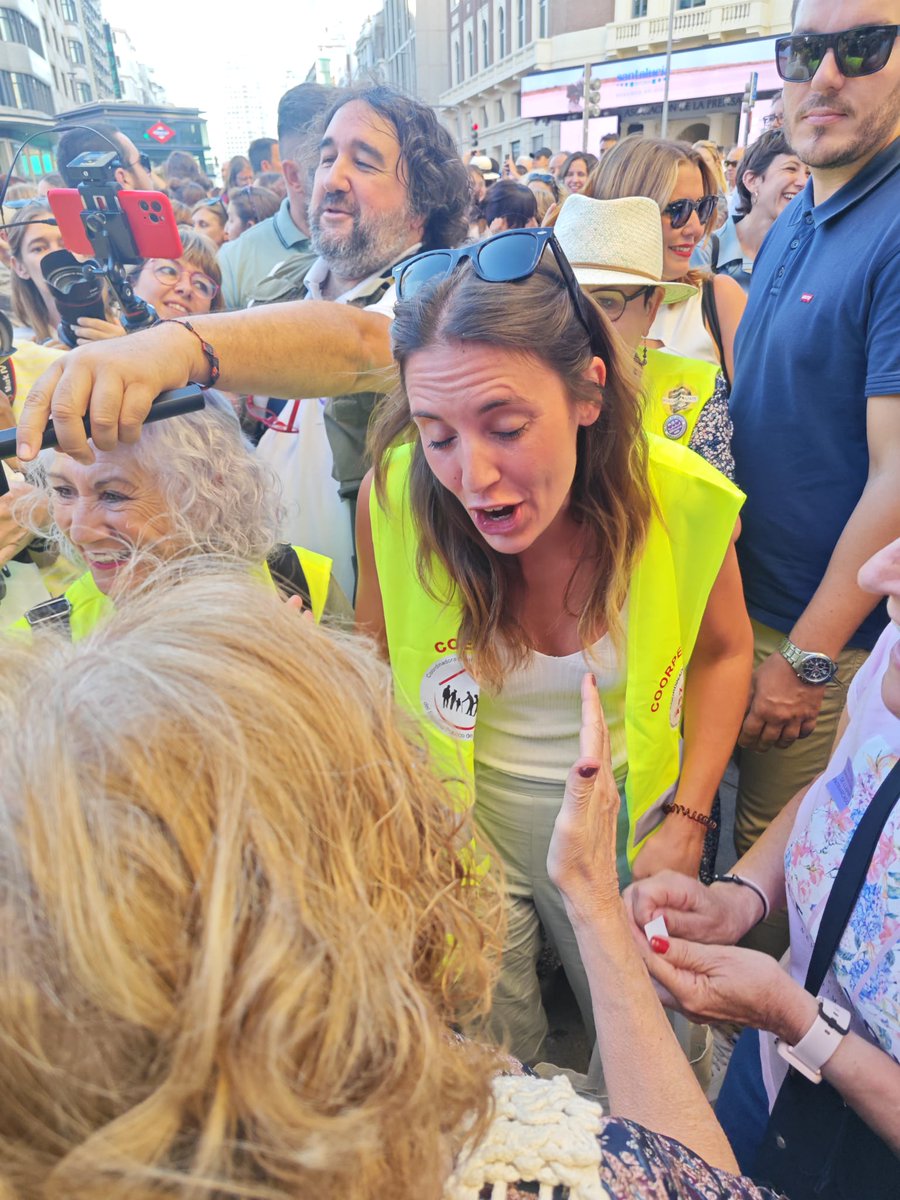 CoespeOficial's tweet photo. Ayer 28 de agosto en Madrid, Coorpenmadrid  COESPE, por la defensa de los derechos de la Mujer. https://t.co/6vx8xz2G6A