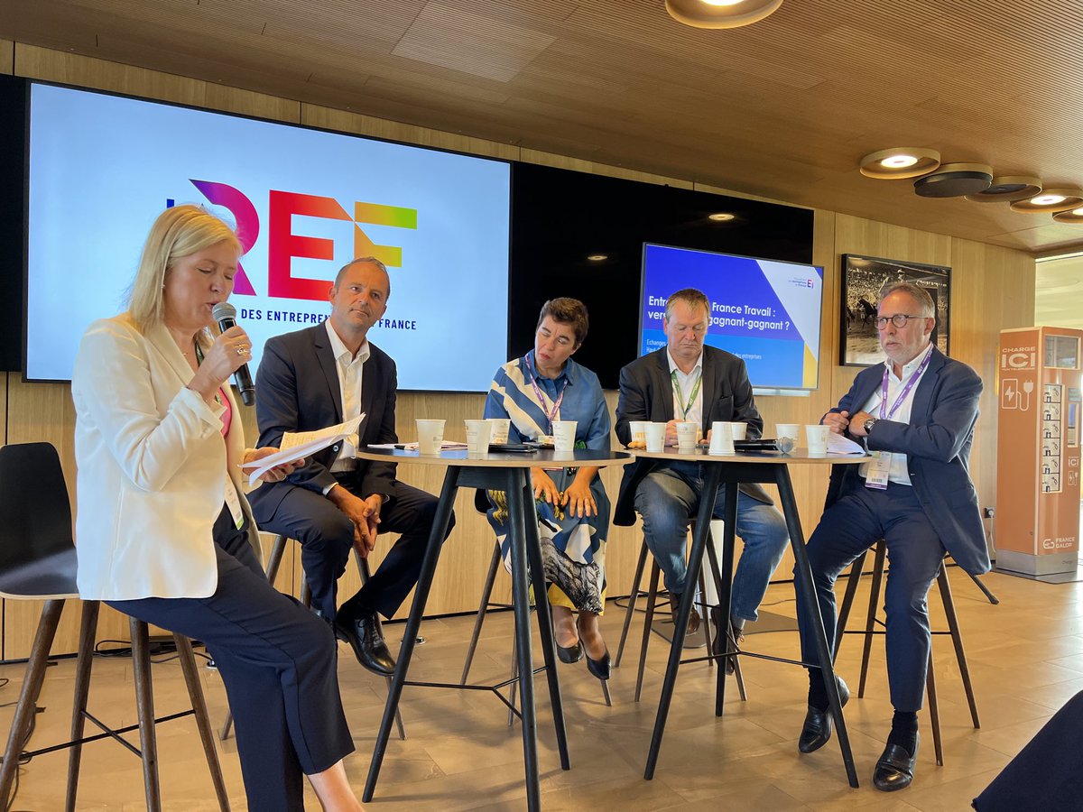 Marie-Laure Collet (@mlaure_collet) on Twitter photo 2ème jour de la #REF_2023 : c’est parti avec la table ronde « Entreprises vs France Travail vers un deal gagnant-gagnant » qui permet aux acteurs de l’#emploi d’échanger avec <a href="/ThibautGuilluy/">Thibaut Guilluy</a> HC à l’emploi et à l’engagement des entreprises
<a href="/Apecfr/">Apec.fr</a> <a href="/medef/">Mouvement des Entreprises de France</a> 2ème jour de la #REF_2023 : c’est parti avec la table ronde « Entreprises vs France Travail vers un deal gagnant-gagnant » qui permet aux acteurs de l’#emploi d’échanger avec <a href="/ThibautGuilluy/">Thibaut Guilluy</a> HC à l’emploi et à l’engagement des entreprises
<a href="/Apecfr/">Apec.fr</a> <a href="/medef/">Mouvement des Entreprises de France</a>