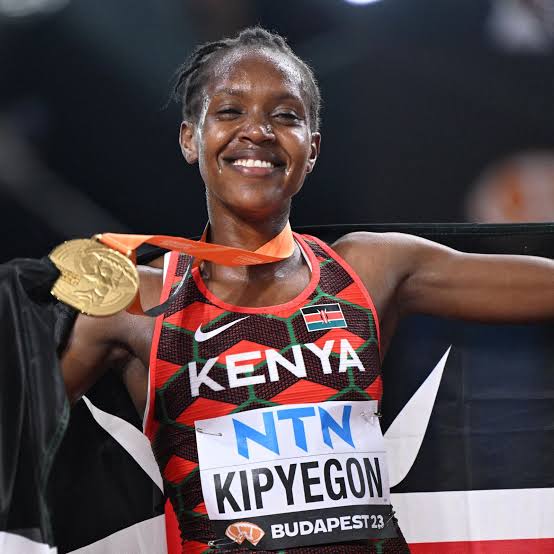 In yet another glorious moment in a record and medal-laden year on the track, Kenya’s middle-distance running “queen” Faith Kipyegon completed a hat-trick of world 1,500-metre gold medals at the World Athletics Championship in Budapest this week.
#worldrecord #faithkipyegon