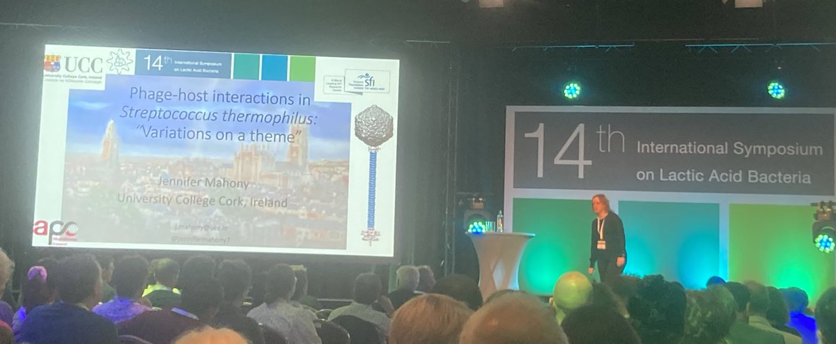 pauldcotter's tweet photo. Fantastic @Pharmabiotic colleague @JenniferMahony7 now presenting at #LAB14 on the topic of phage host interactions https://t.co/WRyXmdy1Rf