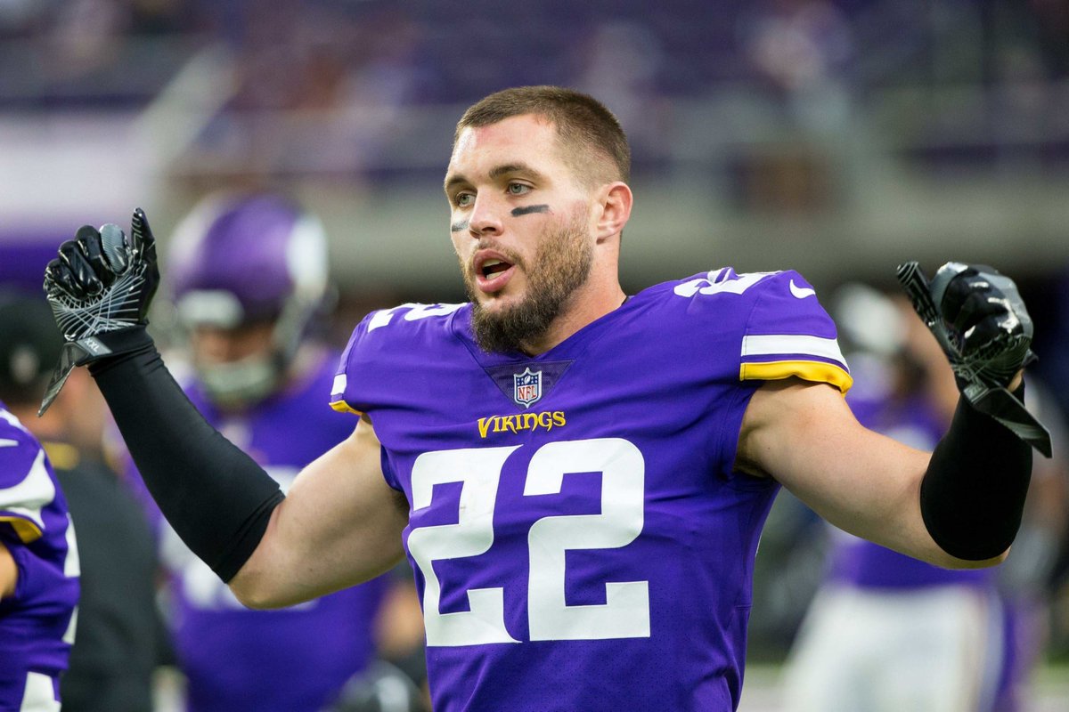 nflrums's tweet photo. Most career INTs by an active #NFL player.

#Steelers Patrick Peterson - 34
 #Vikings Harrison Smith - 34
 #49ers Tashaun Gipson - 32
 #Raiders Marcus Peters - 32 
#Cowboys Stephon Gilmore - 29
 #Saints Tyrann Mathieu - 29
 #Dolphins Xavien Howard - 28
 #Titans Kevin Byard - 27
 #Broncos Justin Simmons - 27
 #Eagles Darius Slay - 26 
Casey Hayward - 25 (FA)
#Chargers  JC Jackson - 25

#NFL #NFLTwitter