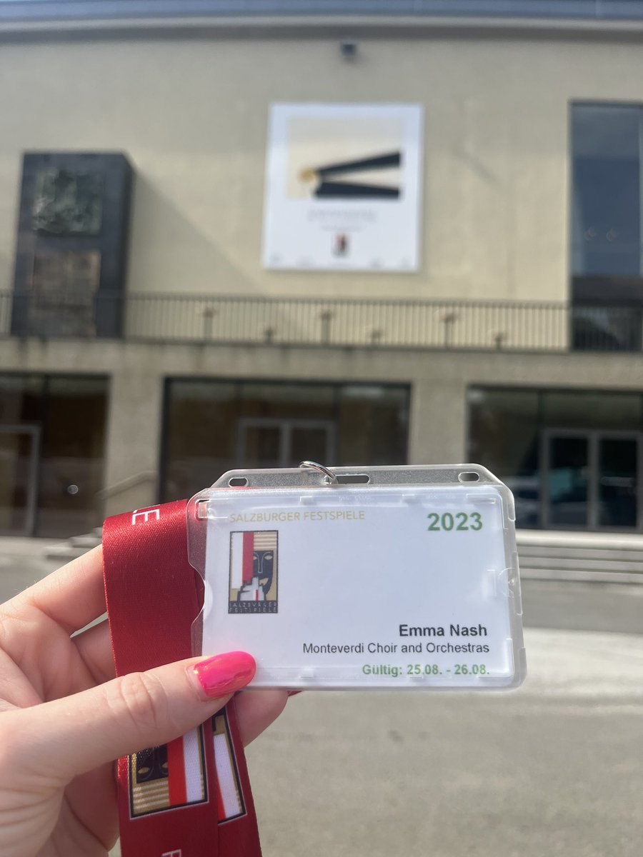 Emma Nash tweet media