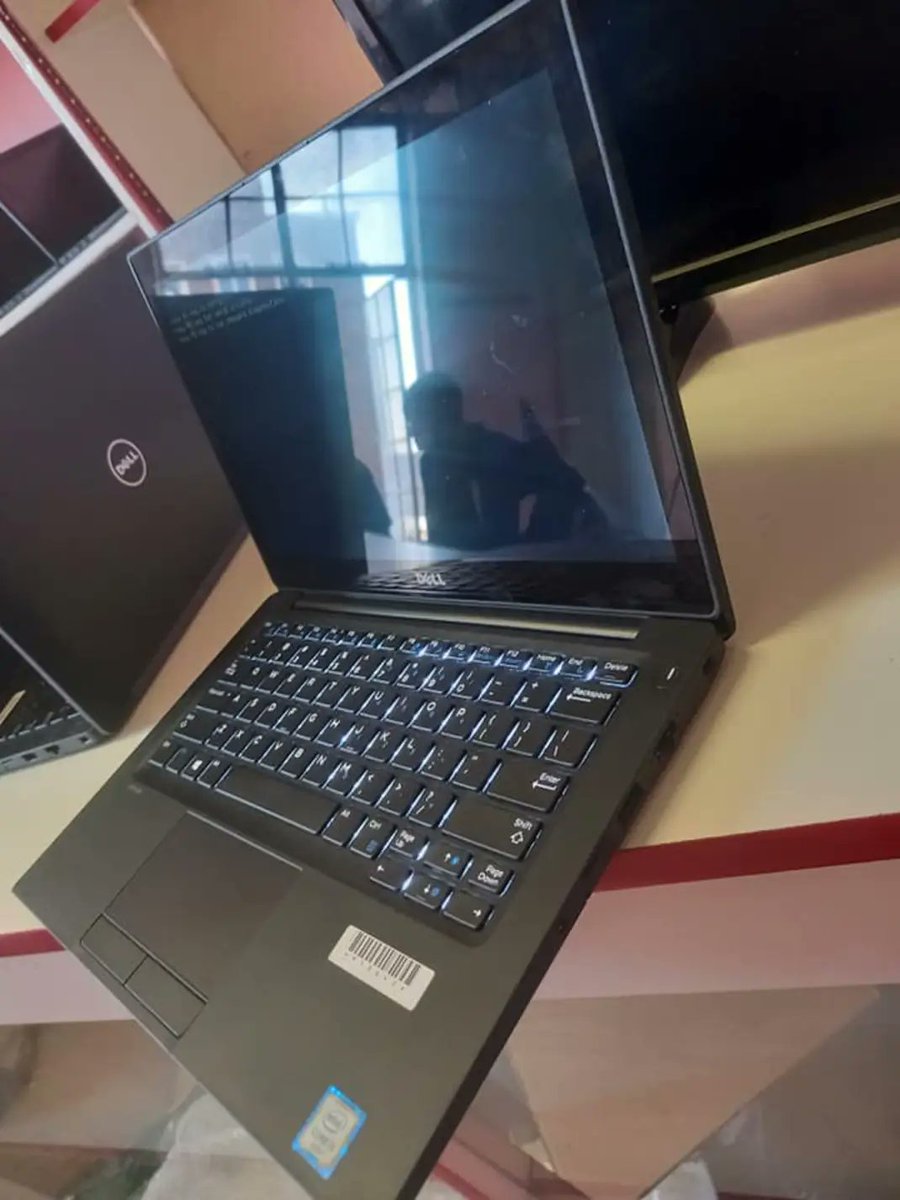 RrZhakata's tweet photo. @daddyhope Laptops Available 
Dell chromebook $120✅
Acer chromebook13  $140✅
Lenovo yoga 11e touch $180✅
Lenovo Thinkpad x250 i5  $235✅
Lenovo Thinkpad  t450s $240 ✅
Dell Latitude E5250 $240✅
Dell Latitude E7280 i5 $270✅
https://t.co/WfPJgtmE49 https://t.co/Ti5xhsl7Gc