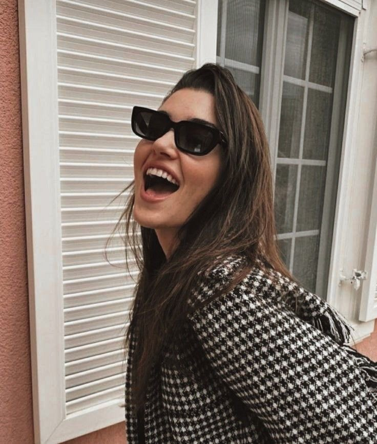 cmcalexnoah's tweet photo. Dos años.... dos años de desprecios, insultos, acoso a sus familiares y amigos... y ni una mala palabra, ni un mal gesto.
La amabilidad por respuesta siempre
Define clase 
#HandeErçel https://t.co/caGsDE7xda