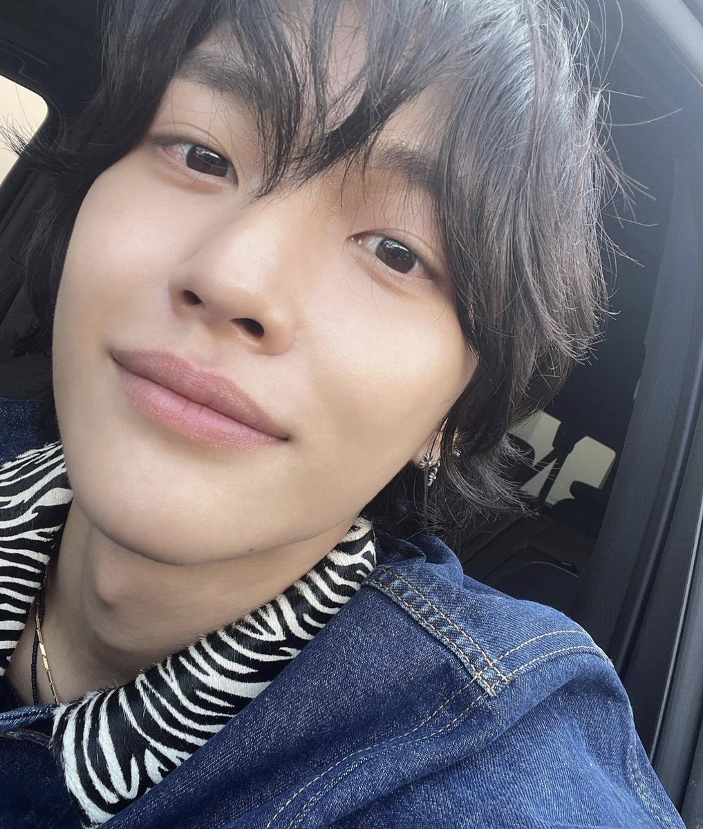 wonbinzone's tweet image. ARE YOU SEEING HIM??!

#원빈 #WONBIN