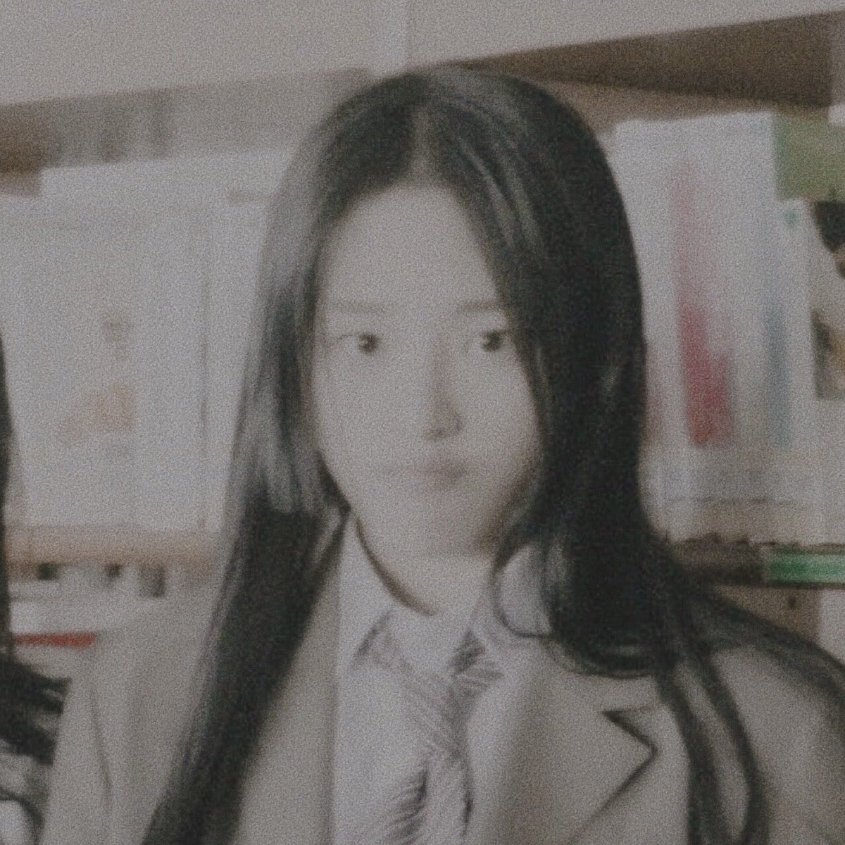hannisuz_'s tweet photo. Come and rescue me! 

#bbangsaz au

Kenzi (H), seeks to deter her persistent admirer. Her friends suggest “Akira”(M) an attractive but enigmatic transferee who’ll play the role of her fake girlfriend. Convincing her to agree, proves to be challenging for the set-on Kenzi. https://t.co/6I4REaU7j5