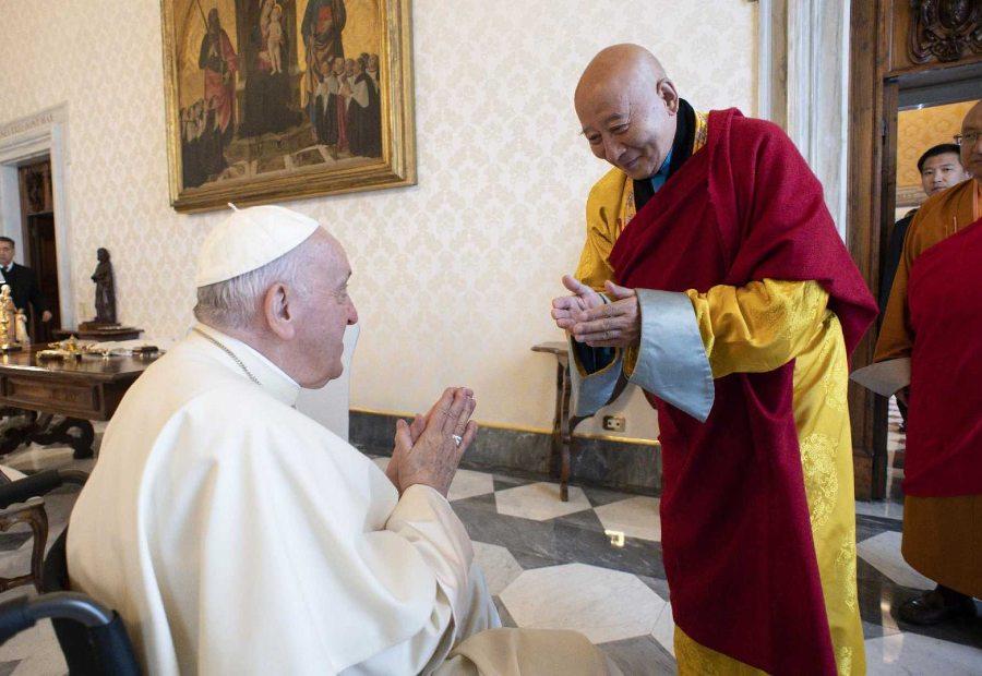 BDG news: Buddhist Leaders to Take Part in Interfaith Dialogue with Pope Francis in His First Trip to Mongolia

Read here: bit.ly/3PecxzM

#buddhism #catholiscism #catholicchurch #vajrayana #popefrancis #mongolia #ulaanbaatar #vatican #interfaith #interfaithdialogue