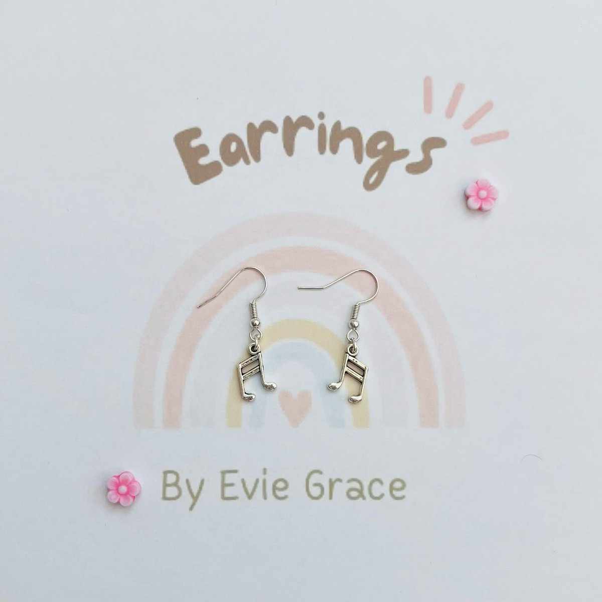 EvieRod61026980's tweet image. 🎵 music note earrings🎵 limited pairs left go check them out!!! On my Etsy which is Earringsbyeviegrace or follow the link from my bio to take you there 😊 #music #musicnote #musicnotes #earrings #musicearrings #musicnoteearrings #etsypage