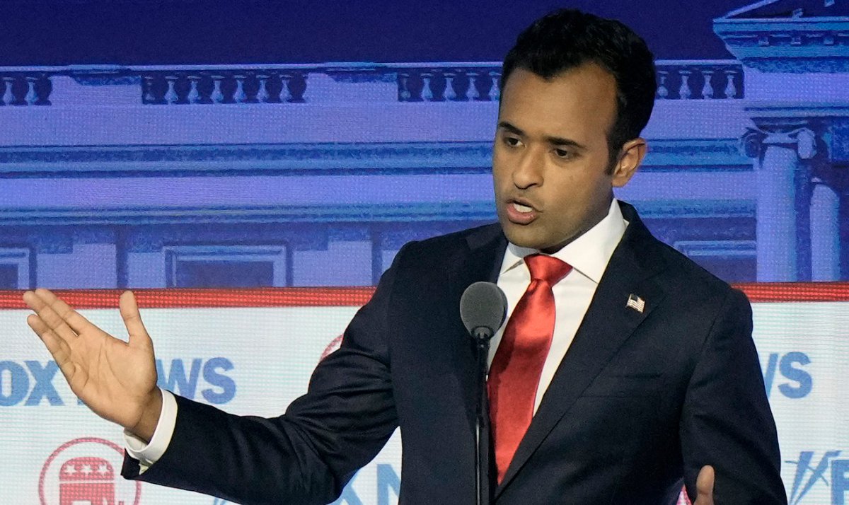 thehill's tweet image. Fox News pundit calls Ramaswamy proposal ‘criminally stupid’ and ‘like a freshman foreign policy paper’ trib.al/IqD4nwL