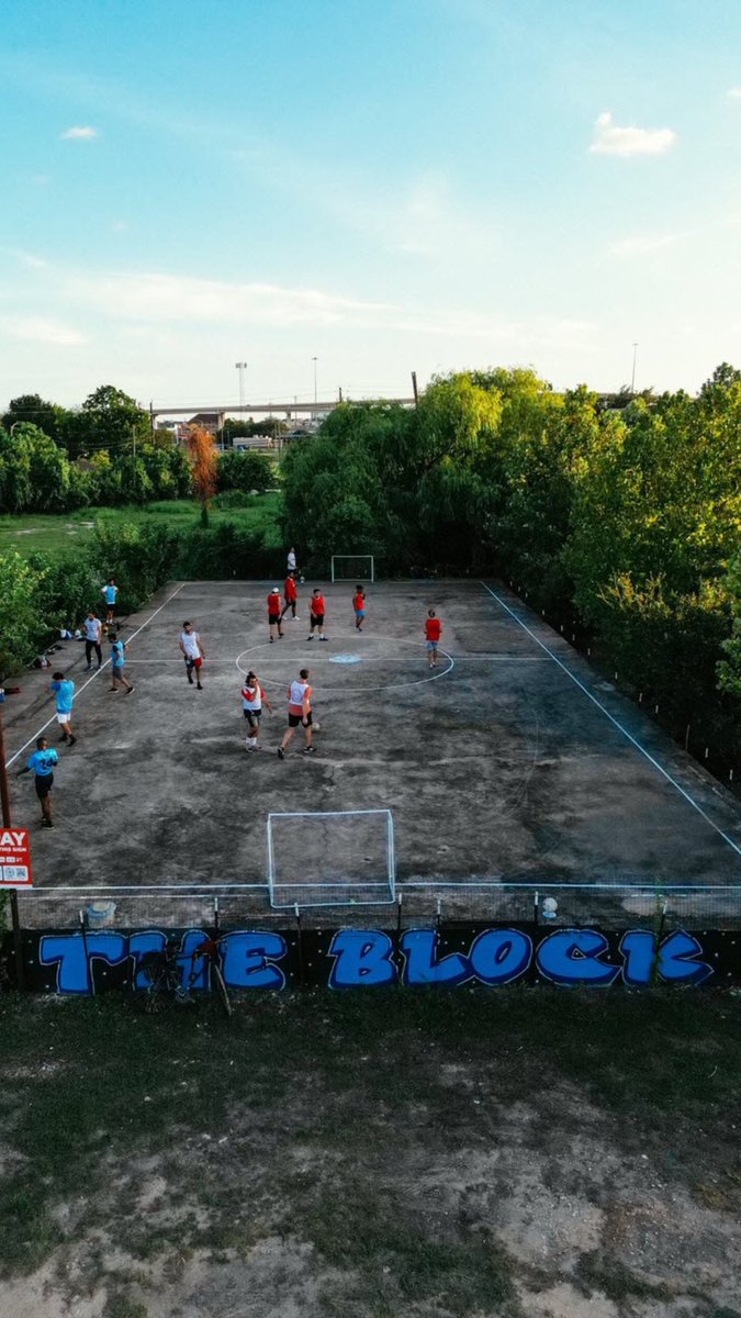 HTownFutsal's tweet photo. Great to see a once neglected space that our members helped flip into a DIY soccer court for Houstonians now be recognized and used by the Houston Dynamo and Dash. https://t.co/TxAcPwplSm