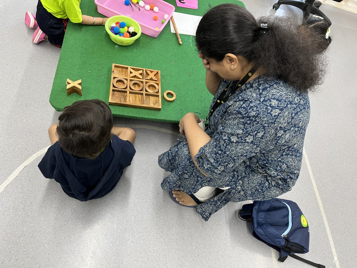 JKG ss teaching, engaging and exploring different games.They learn from each other and with each other.Building on social skills and developing a sense of community through play.⁦@virani_sana⁩ ⁦@nehaminda⁩ ⁦@ois_primary⁩