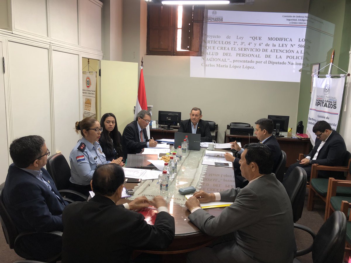 ComDefensaHCD's tweet image. 𝐑𝐞𝐮𝐧𝐢𝐨́𝐧 𝐎𝐫𝐝𝐢𝐧𝐚𝐫𝐢𝐚 𝐝𝐞 𝐥𝐚 𝐂𝐨𝐦𝐢𝐬𝐢𝐨́𝐧

Orden del día 

1. Proyecto de Ley “QUE MODIFICA LOS ARTÍCULOS 2, 3, 4 Y 6 DE LA LEY 5062 “QUE CREA EL SERVICIO DE ATENCIÓN A LA SALUD DEL PERSONAL DE LA POLICÍA NACIONAL”
2. Asuntos varios.